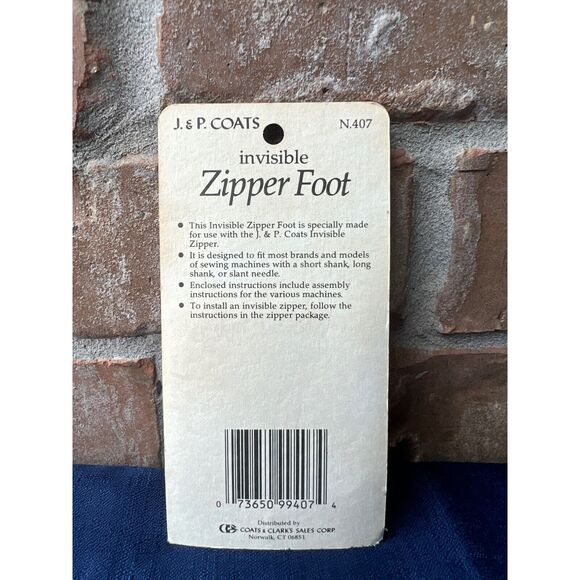 Vintage J & P Coats Invisible Zipper Foot N 407 NIB - Picture 4 of 6